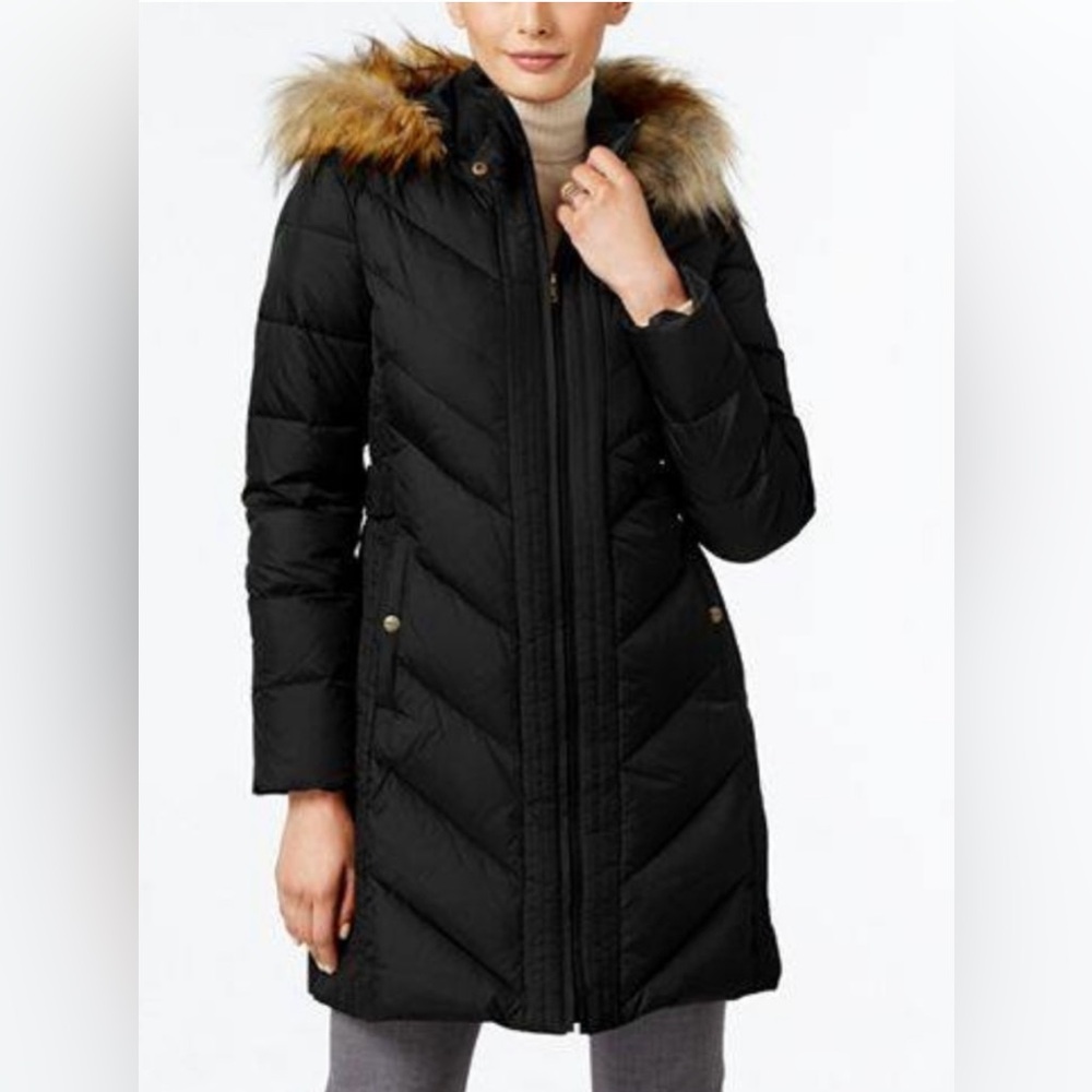 New Larry Levine down coat chevron-quilted coat-navy, removable faux fur hood-M